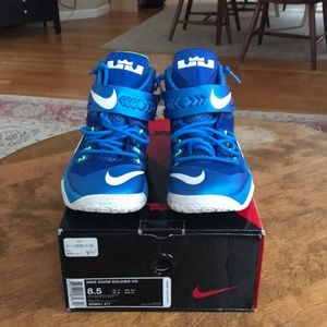 LeBron Soldier 8 Size 8.5